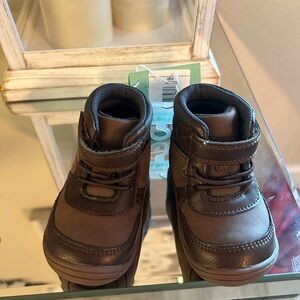 Baby hightop boots